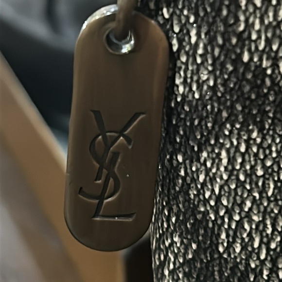 YVES SAINT LAURENT CLUTCH - Picture 5 of 5